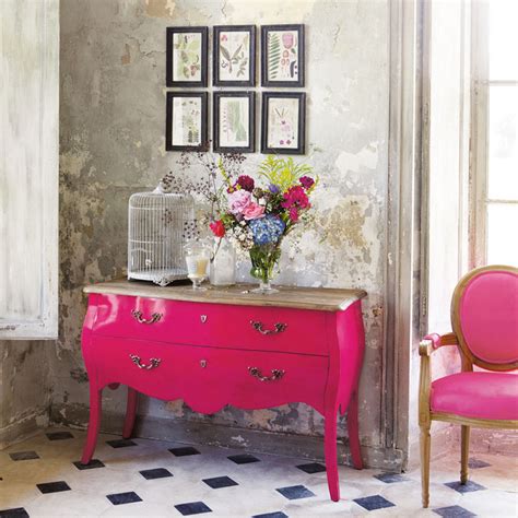 Eye For Design Decorating With Hot Pink Furniture