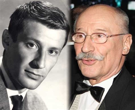 Victor rebengiuc ukończył szkołę średnią w wojskowej liceum, szkole, której jest wdzięczny za zaszczepienie w nim poczucia dyscypliny. PORTRET: Victor Rebengiuc - „În concediul de la teatru ...