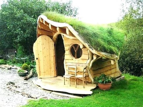Ein spielhaus selber zu bauen, muss nicht kompliziert sein. Spielhaus Kinder Holz Selbst Bauen Selber Machen Stelzen ...