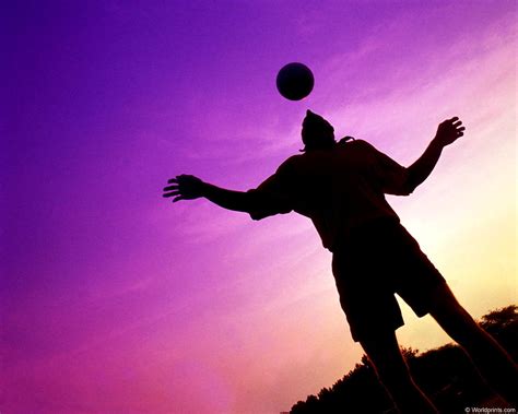 Minimalistisches Hintergrundbild Fußball Männer Glücklich Download
