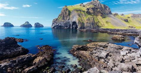 8 Hour Tour To The Westman Islands With A Rib Boat Ride