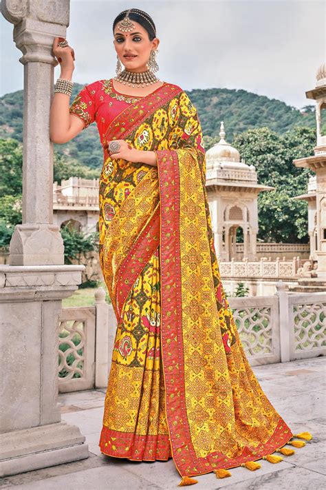 Buy Yellow Patola Print Silk Saree Online Like A Diva