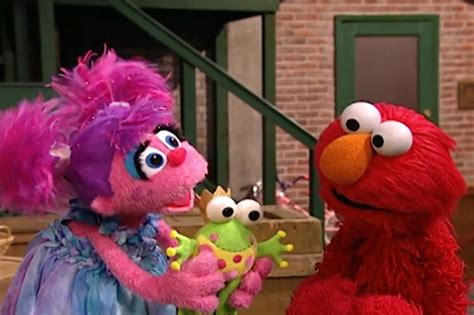 Sesame Street Episode 4157 Elmo Teaches Abby To Make Believe