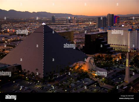 Aerial View Of The Luxor Las Vegas Nevada Stock Photo Alamy