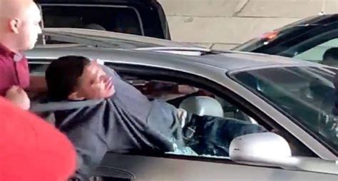 Viral Video Missouri Cop Breaks Car Window With Bare Arm And Pulls Suspect Out Head First
