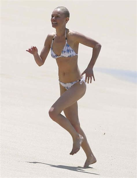 Kate Bosworth In Bikini At The Beach In Hawaii 03312016 4 Lacelebsco
