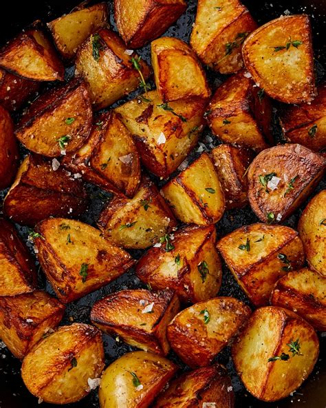 The Secret To Impossibly Crispy Skillet Fried Potatoes Recipe