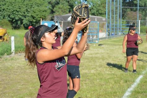 Check spelling or type a new query. El Softbol en peligro al quedar sin campo de juego - wumsports