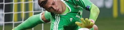 Fifa 21 braga vs benfica. Julian Pollersbeck campeão pela Alemanha e eleito o melhor ...