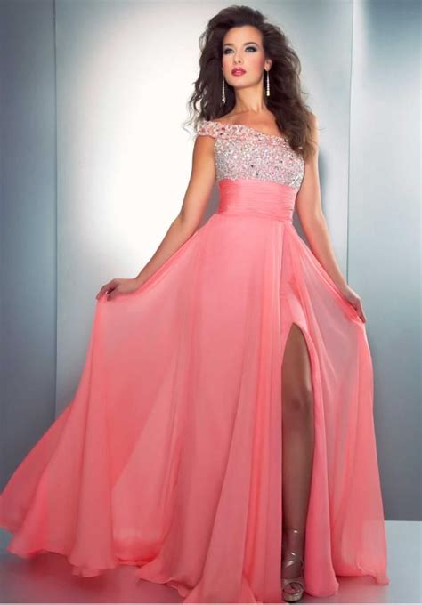 Coral Colored Prom Dresses
