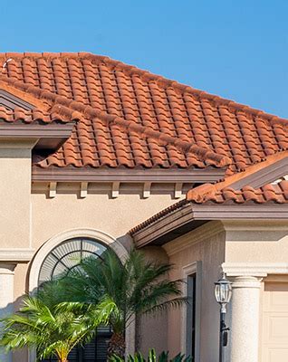 Naples roof repair, keep your home safe and dry with no roof leak, are your roof tiles cracked and the bedding falling apart? Tile Roof Repair in Naples, FL | Dickson Roofing