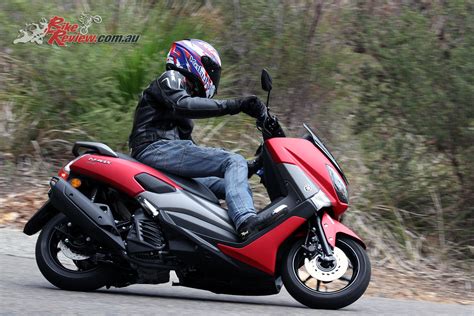 Review Of Yamaha Nmax 155 2019 Pictures Live Photos And Description