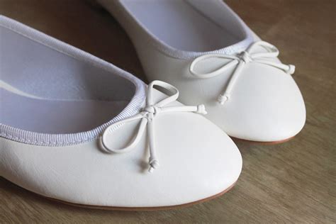 Diveandco White Ballerina Flats Elegance Of Luxury