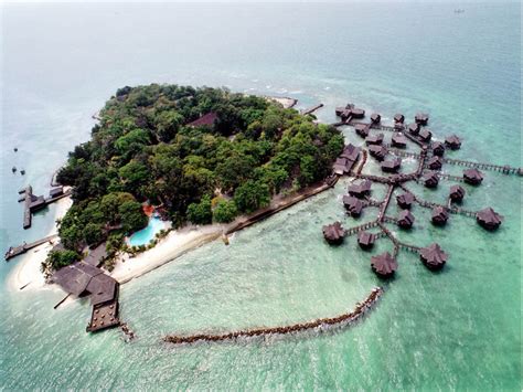tempat wisata bahari terbaik  indonesia