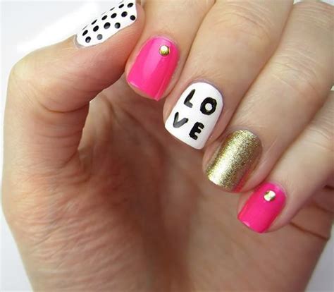The Season Of Love Valentines Day Nail Art Designs