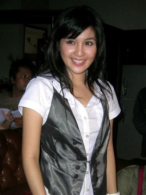 Hampir Sempurna Ini Tampilan Sandra Dewi Yang Dulu Dan Sekarang Beauty