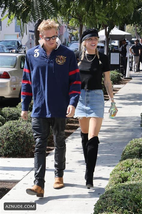 Miley Cyrus And Cody Simpson Have A Nice Date On A Thursday Afternoon