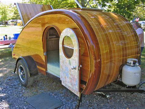 What exactly is a teardrop caravan? How Much Does a Teardrop Trailer Cost? | HowMuchIsIt.org