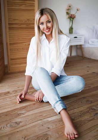 Meet Beautiful Ukrainian Woman Mariia From Kiev Yo Hair Color