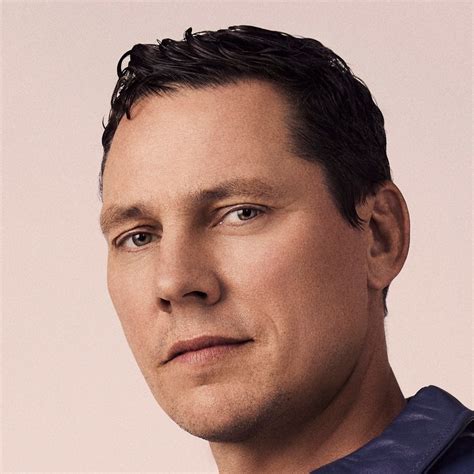 Tiësto Announces The Business Remix Competition The