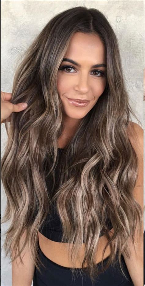 Pelo Brunette With Blonde Highlights Brunette Balayage Hair Brown