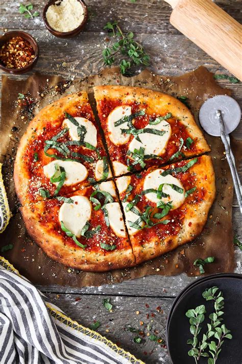 Easy Vegan Pizza Recipe Vegan Huggs