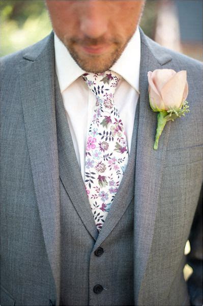 Grooms Tie How To Choose The Right Color And Style For The Big Day