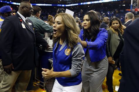 Dell curry, left, second row, and sonya curry, to his left, are used to rooting for their sons, stephen and seth, separately. Sonya Curry Bio Wiki, Net Worth, Parents, Nationality, Mother - Marriedline