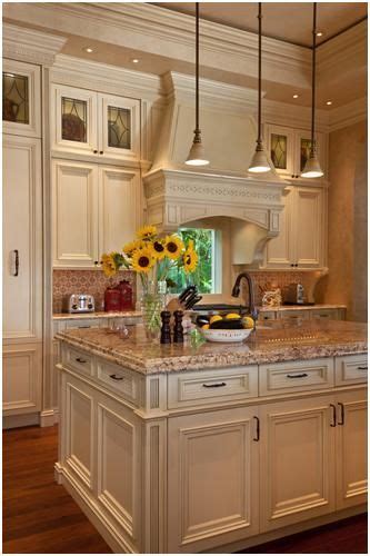 Kitchen cabinets may be wooden or of any other material. Best 25 Cream colored kitchens ideas on Pinterest ...