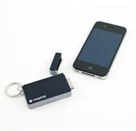The Keychain Iphone Charger A Small Lightweight Backup Battery That