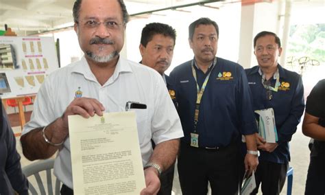 Erumah adalah sistem maklumat perumahan kerajaan negeri pulau pinang (penang), yang merupakan salah satu inisiatif yang disediakan selaras dengan aspirasi kerajaan negeri pulau pinang yang inginkan satu rumah, satu keluarga. Belanjawan 2020: Exco harap 'khabar gembira' dalam ...