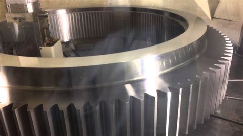Internal Spline Machining With Right Angle Head On Vtc Youtube