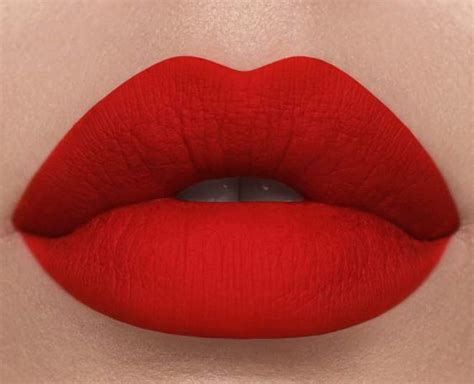 How To Make Your Lips Look Fuller Using Makeup Herzindagi