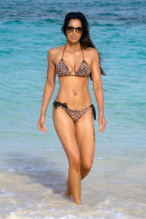 Padma Lakshmi Bikini Candids From The Bahamas Gotceleb The Best Porn Website