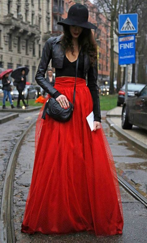 Si lo que quieres es un outfit propio de una chica it, prueba con. En busca de la perfecta falda de Tul … | Falda de tul ...