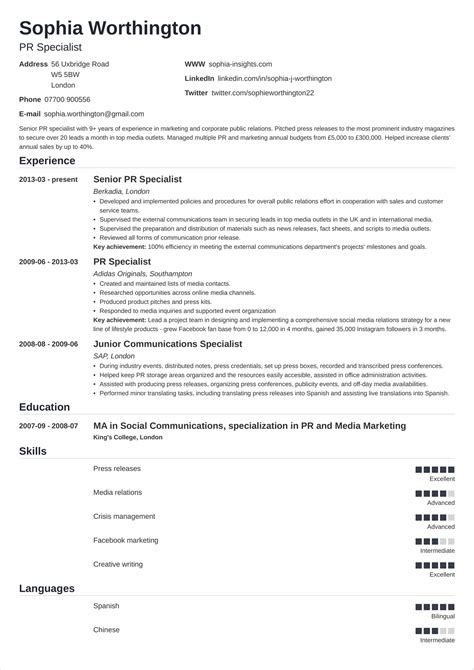 Basic Cv Templates Uk 1 11 Basic Resume Examples Basic Resume