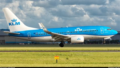 Ph Bgi Klm Royal Dutch Airlines Boeing 737 7k2wl Photo By Lukasz