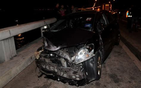 As of 8am, clearing work in progress, and traffic on stand still. Driver in Penang Bridge crash tests positive for drugs ...