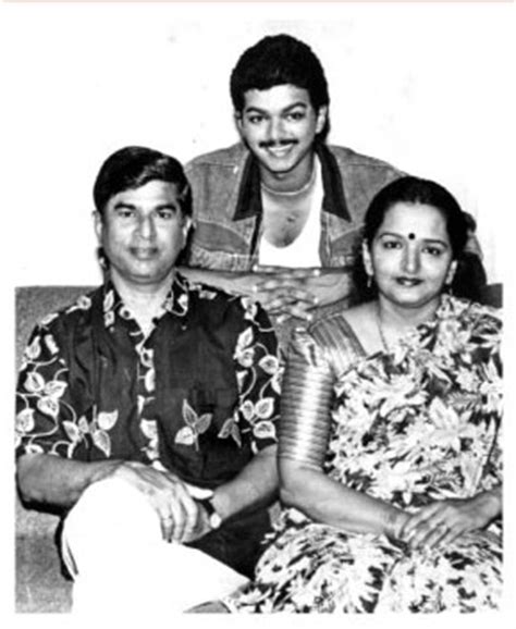 Vijay is an indian film actor who works in tamil cinema. Actor Vijay family, childhood photos - Ilayathalapathy ...