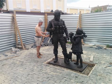 New Monument To Russian Soldiers In Occupied Simferopol Interactive