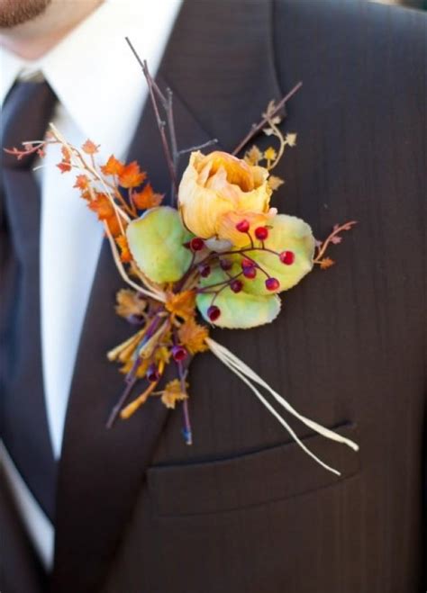 42 Beautiful Fall Wedding Boutonnieres Weddingomania Weddbook