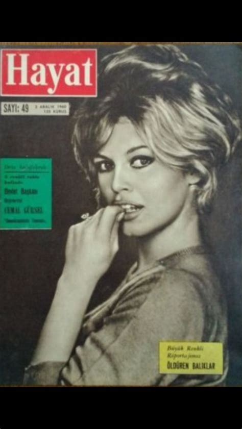 Hayat Magazine Turkish Magazine 2nd December 1960 Brigitte Bardot