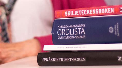 Nyheter i svenska skrivregler 2017: Boktips om svenska skrivregler » Moderskeppet Design & Layout