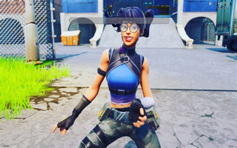 She was last seen in the item shop on july 19th, 2021. Crystal Fortnite Skin - Quick Way To Get It + HD ...