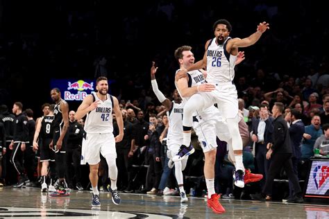 Spencer Dinwiddies Last Second 3 Pointer Lifts Mavs Past Nets