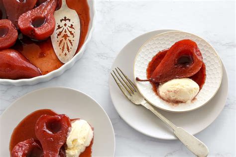 Red Winepoached Pears Recipe