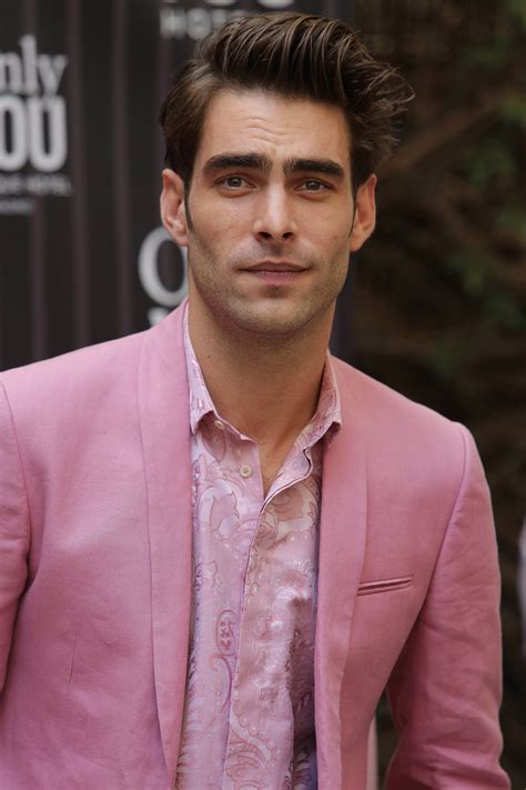 Maybe you would like to learn more about one of these? Cuatro tendencias de cabello para hombres para este 2017