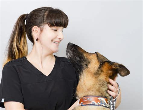 About | Oasis Veterinary Hospital