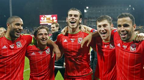 Gareth Bale Agent Jonathan Barnett Theres No Hatred Between Welsh