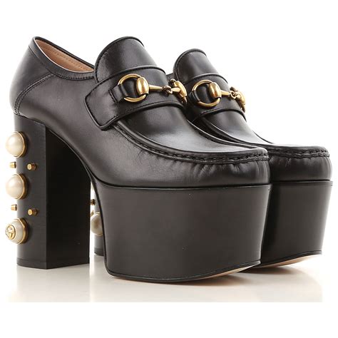 Maybe you would like to learn more about one of these? Zapatos de Mujer Gucci, Detalle Modelo: 470970-c9d00-1000